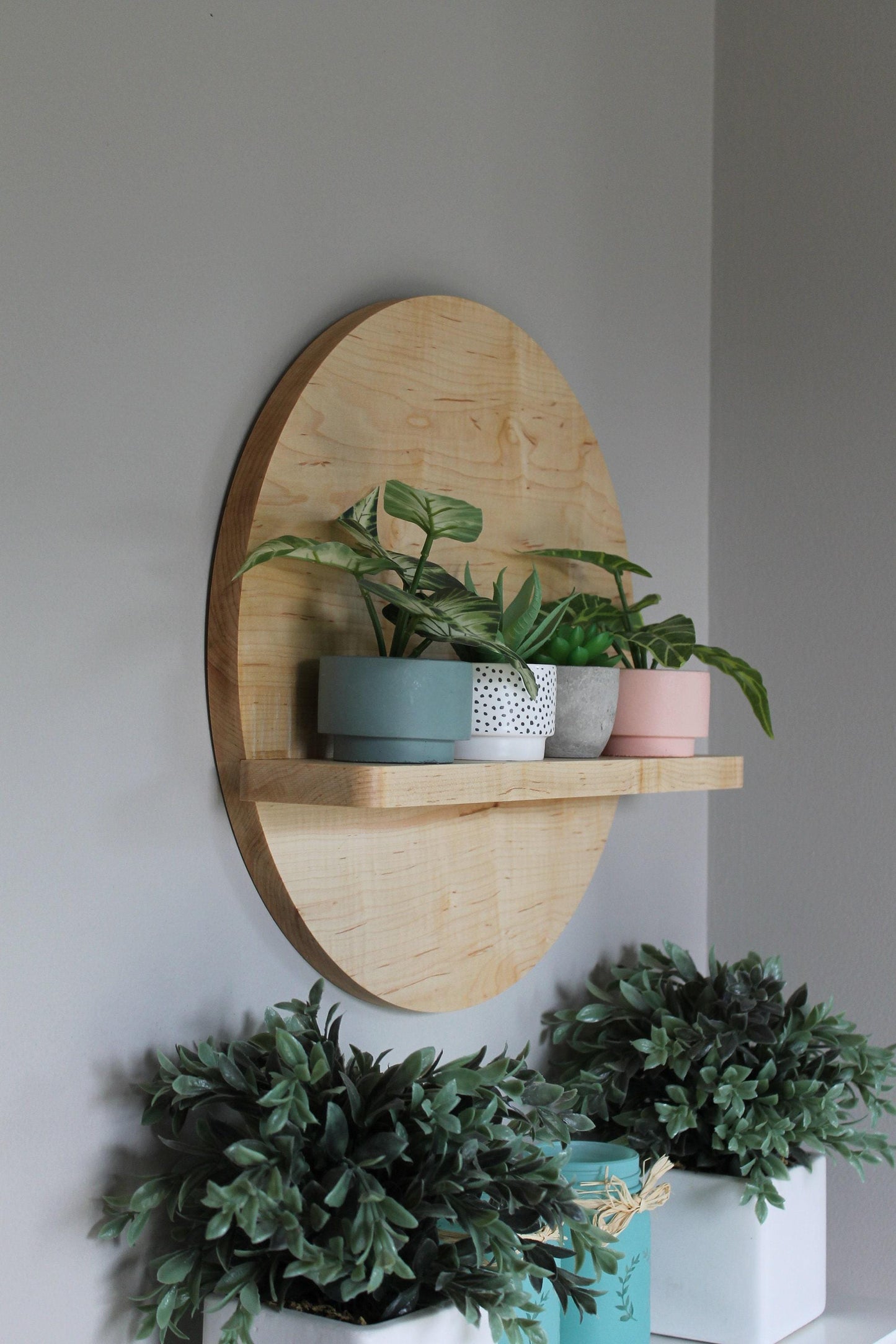 Round Wall Shelf - Maple
