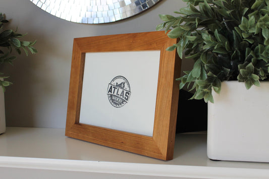 Desktop Picture Frame - 5 x 7 - Cherry