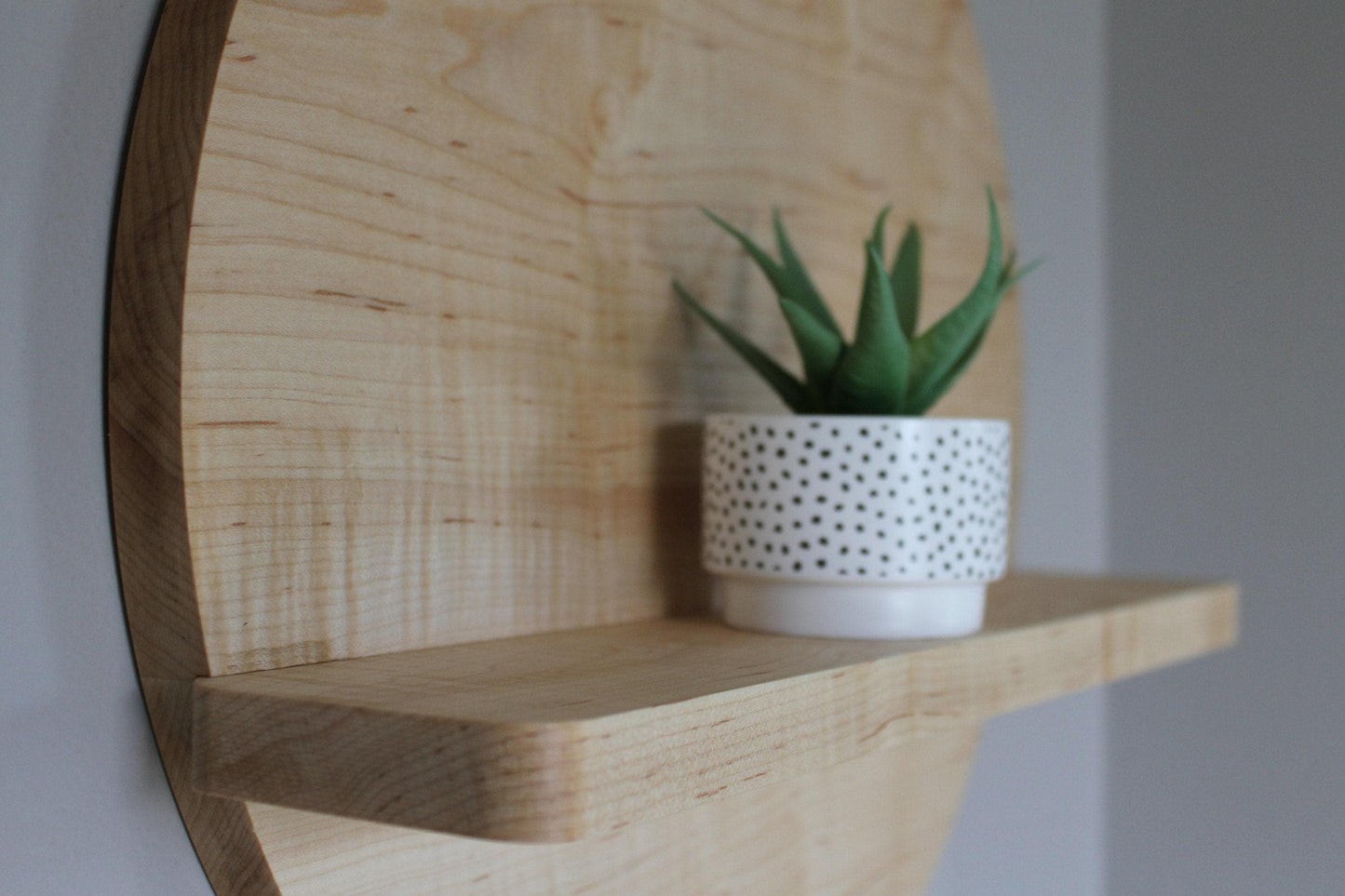 Round Wall Shelf - Maple