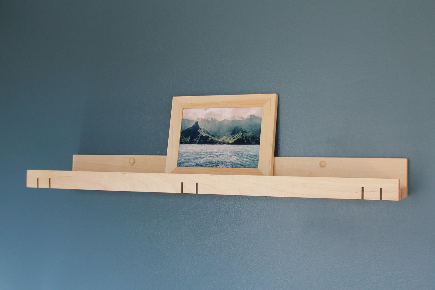 Ledge Shelf - 5 Inch - Maple