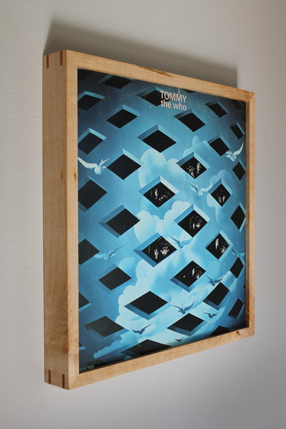 Vinyl Album Gallery Frame - Maple