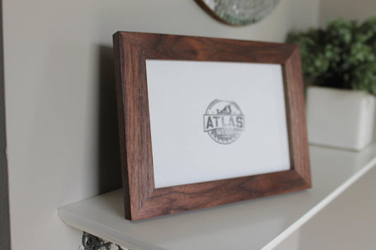 Desktop Picture Frame - 5 x 7 - Walnut