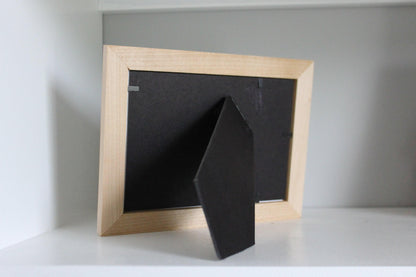 Desktop Picture Frame - 8 x 10 - Maple